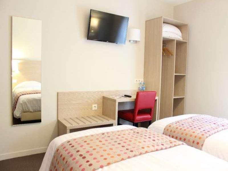 Brit Hotel Brive image