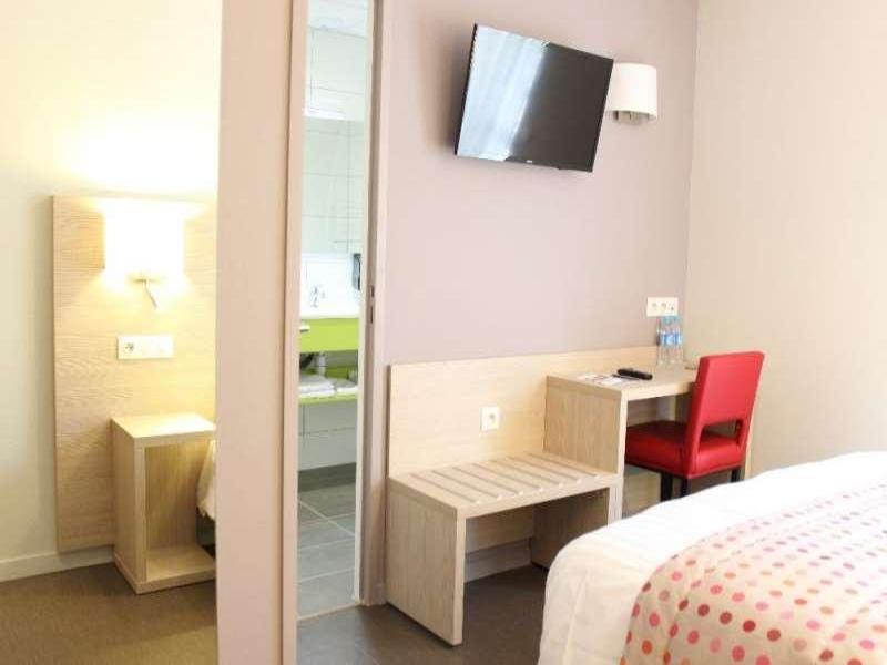 Brit Hotel Brive image