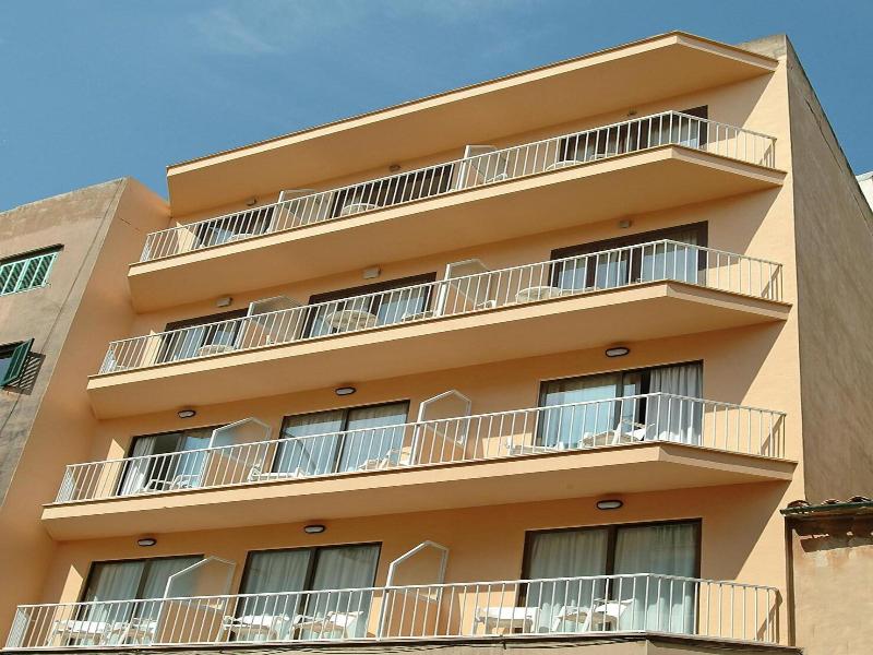 The Hostal Tierramar image