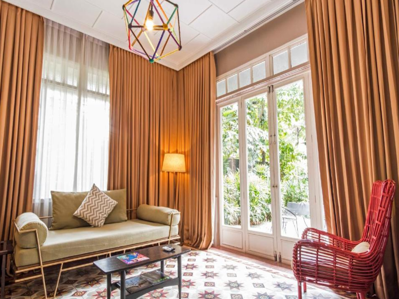 The Henry Hotel Manila image