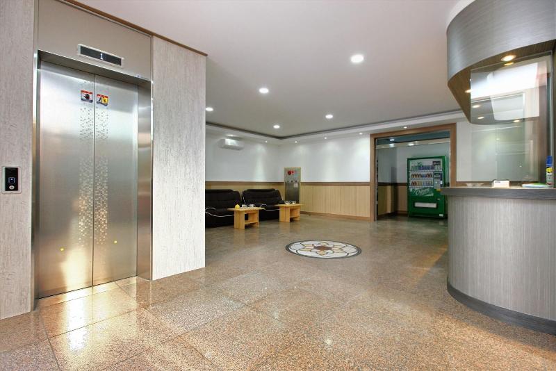Traum Hotel & Condo image