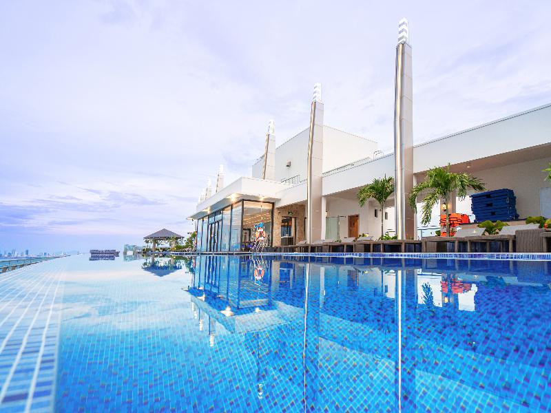 Danang Mikazuki Japanese Resorts & Spa image