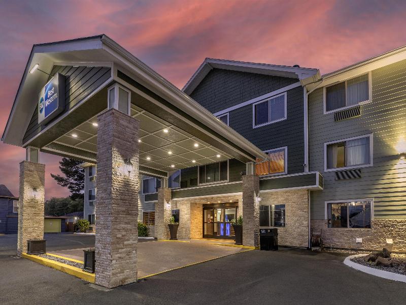 Best Western Long Beach Inn image