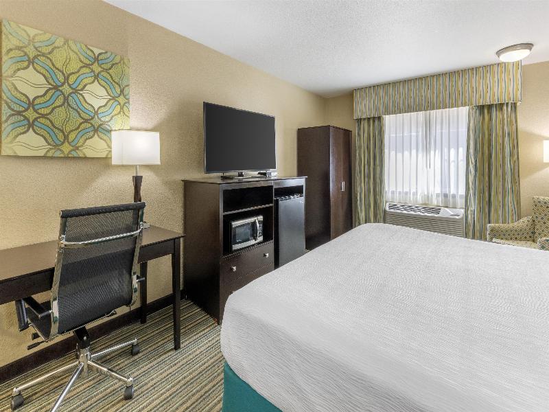 Best Western Long Beach Inn image