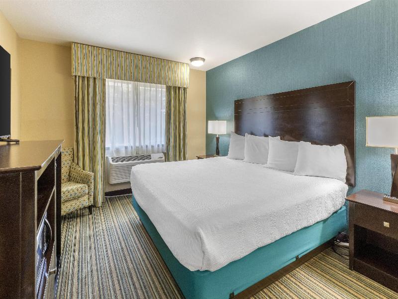 Best Western Long Beach Inn image