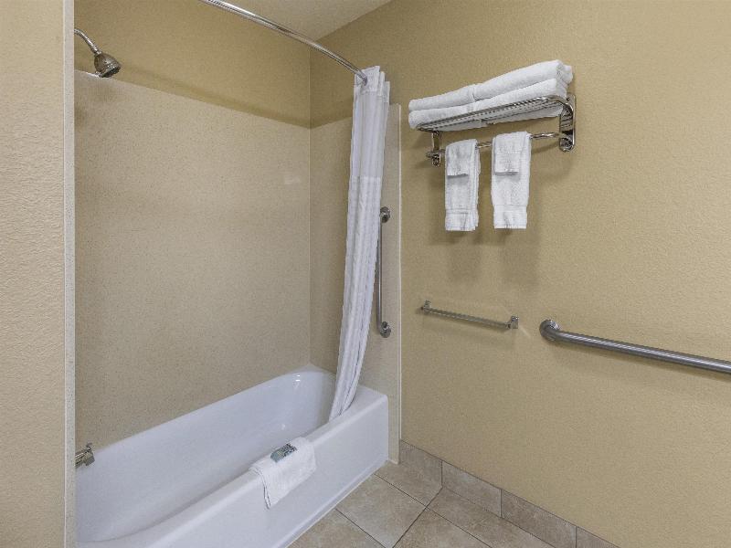 Best Western Long Beach Inn image