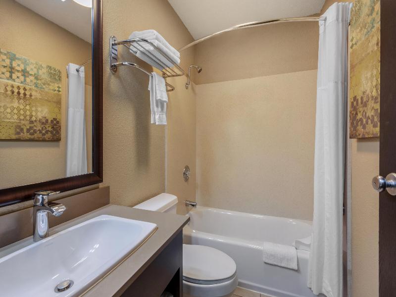 Best Western Long Beach Inn image