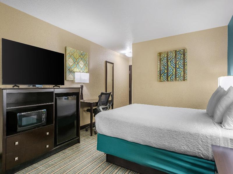 Best Western Long Beach Inn image
