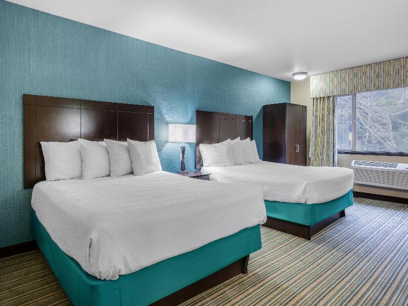 Best Western Long Beach Inn image