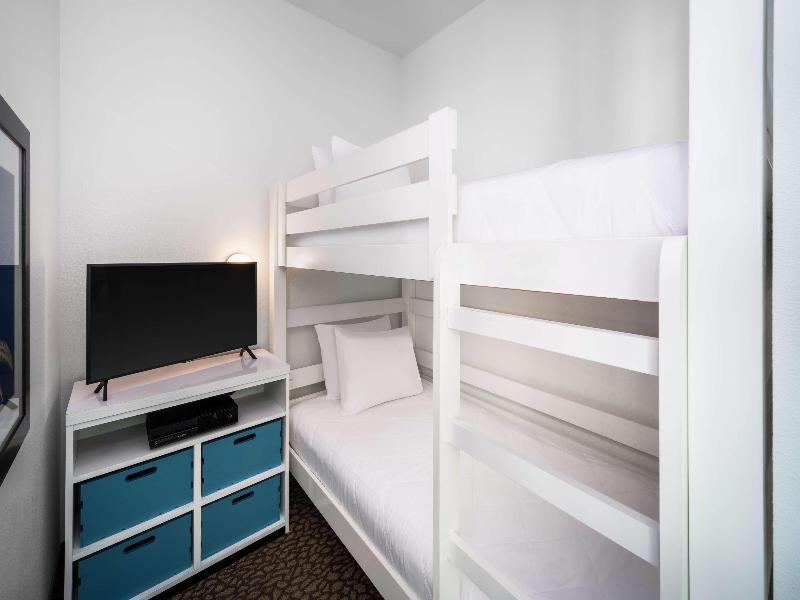 Best Western Premier The Tides image
