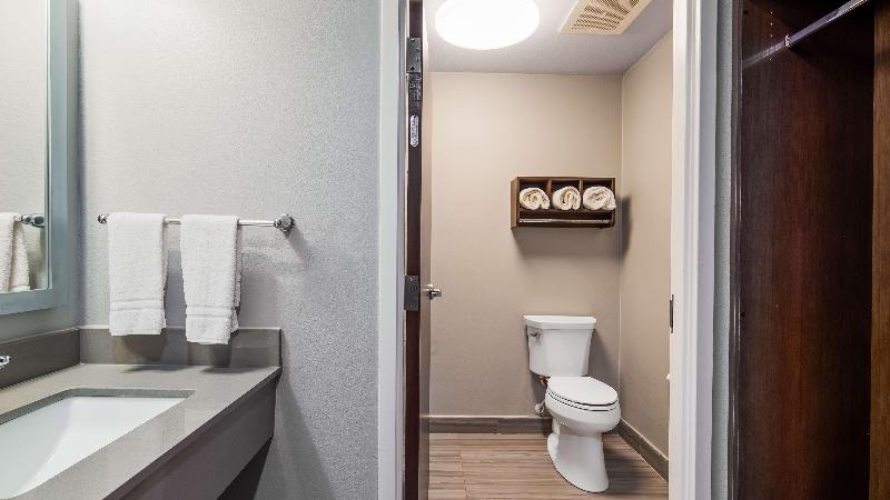Best Western Town Center Inn image