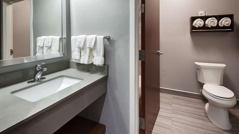 Best Western Town Center Inn image