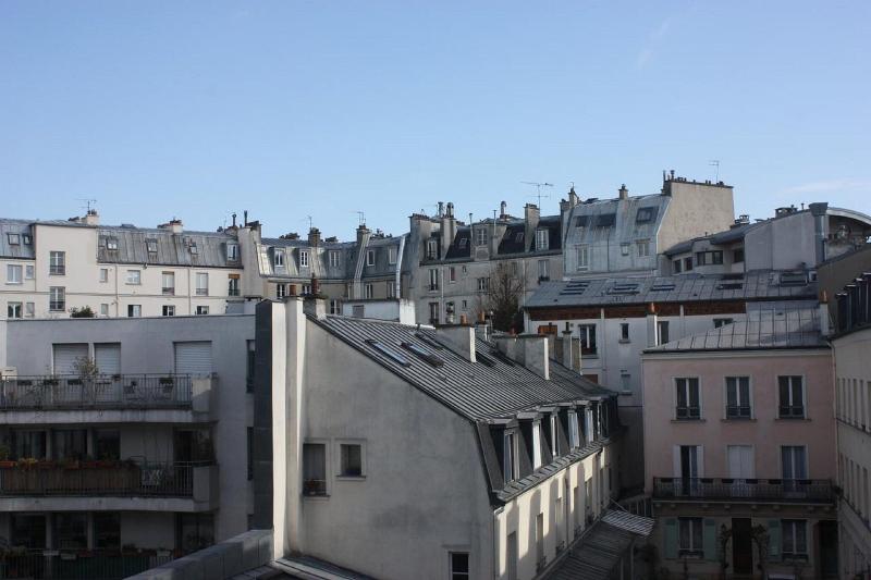Hotel Daval image