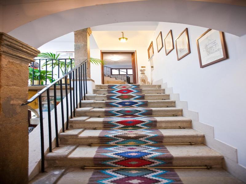 Moderno Hotel image