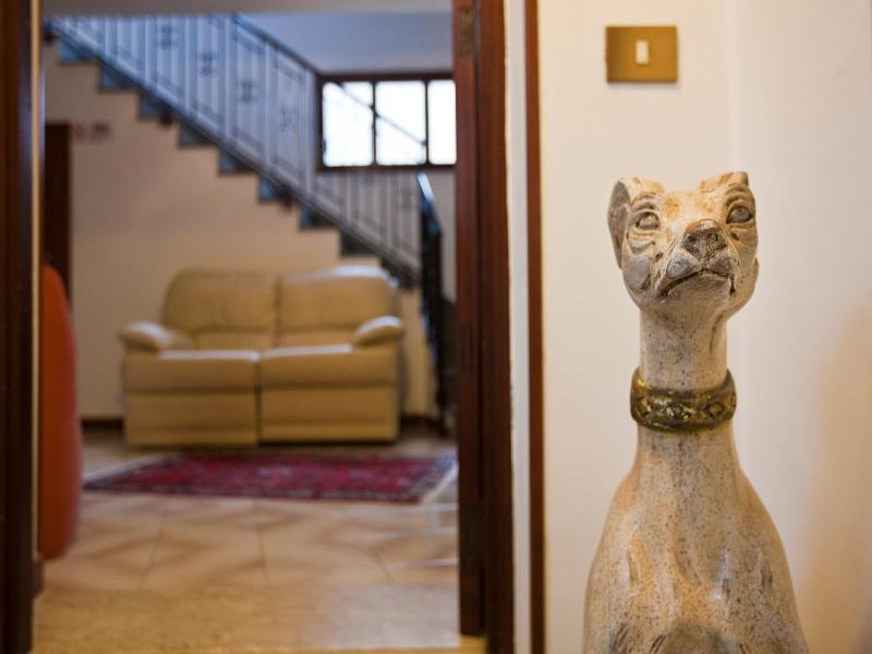 Moderno Hotel image