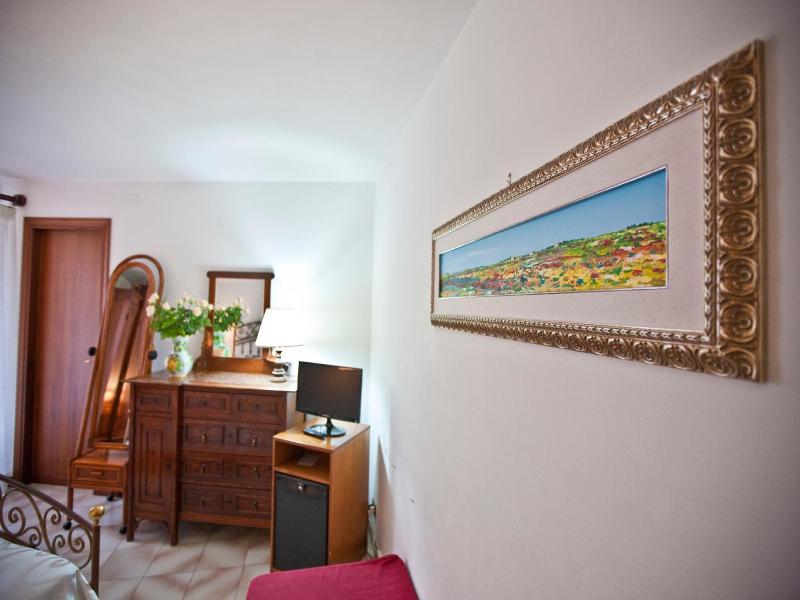 Moderno Hotel image