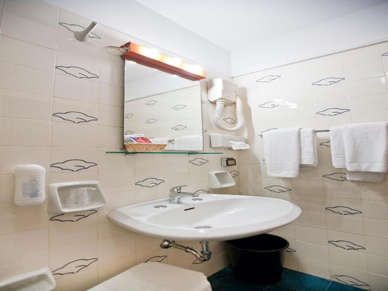 Moderno Hotel image