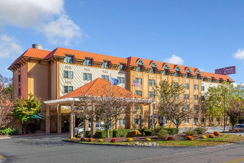 Comfort Suites Norwich image