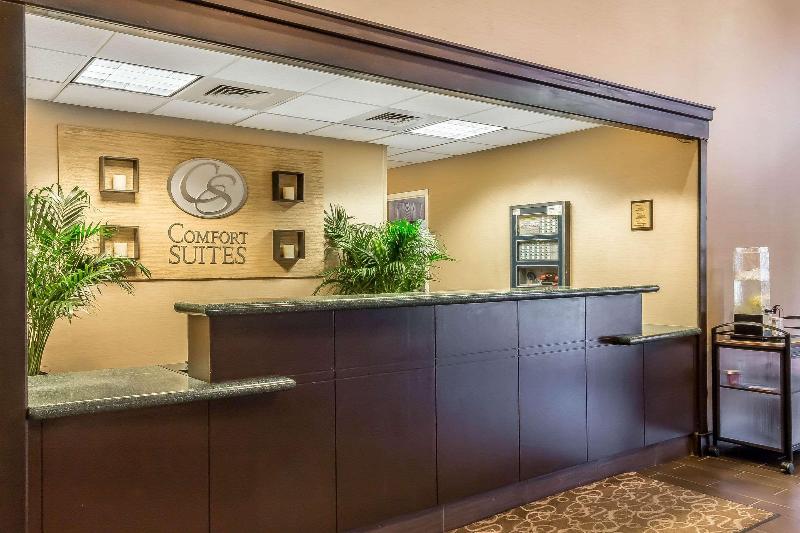 Comfort Suites Norwich image