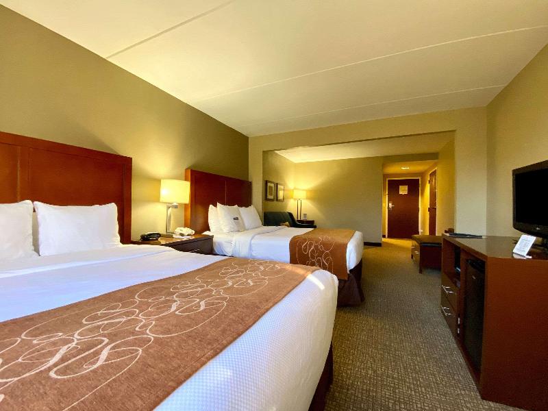 Comfort Suites Norwich image