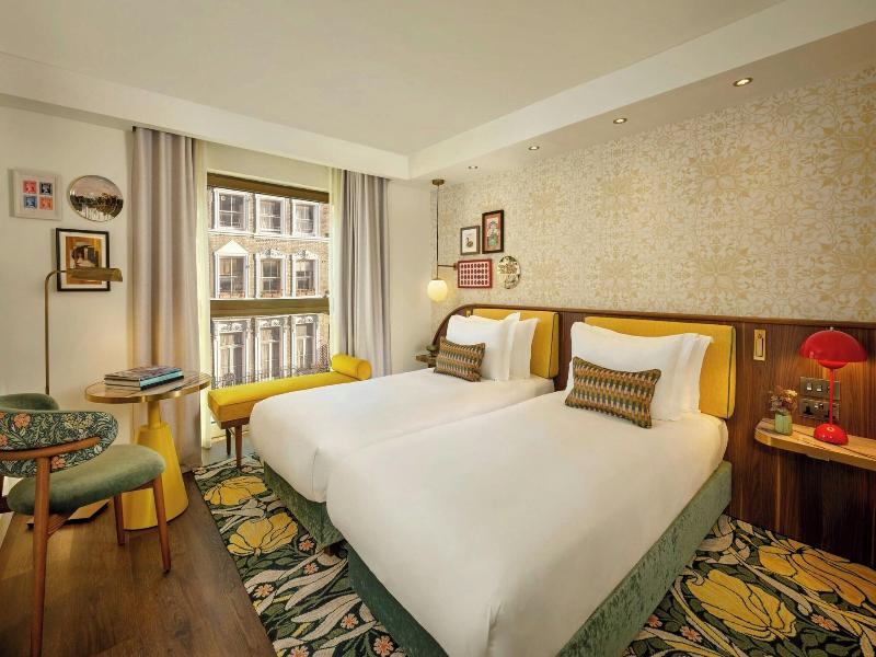 Park Grand London Kensington image
