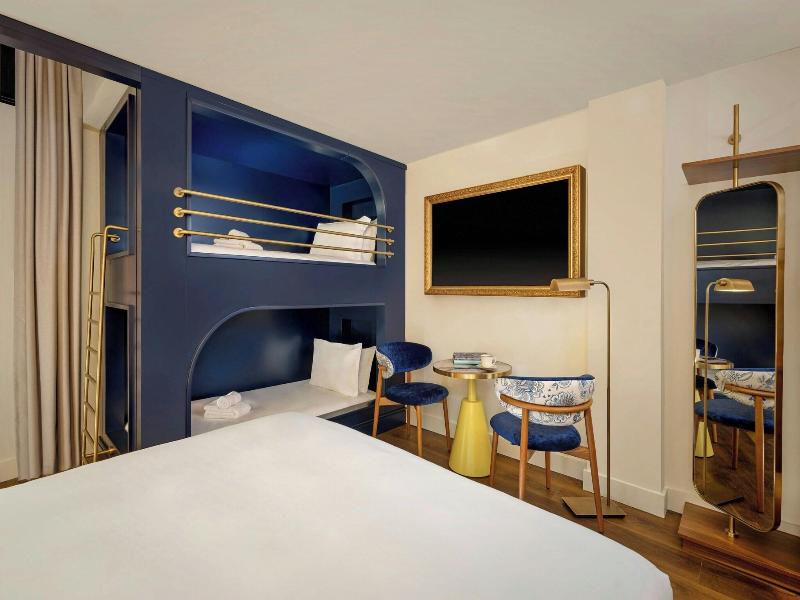 Park Grand London Kensington image