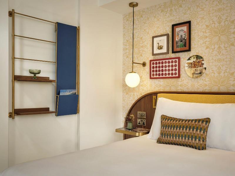 Park Grand London Kensington image