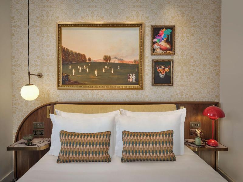Park Grand London Kensington image