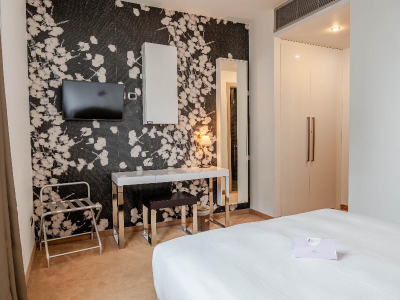 For You Hotel image
