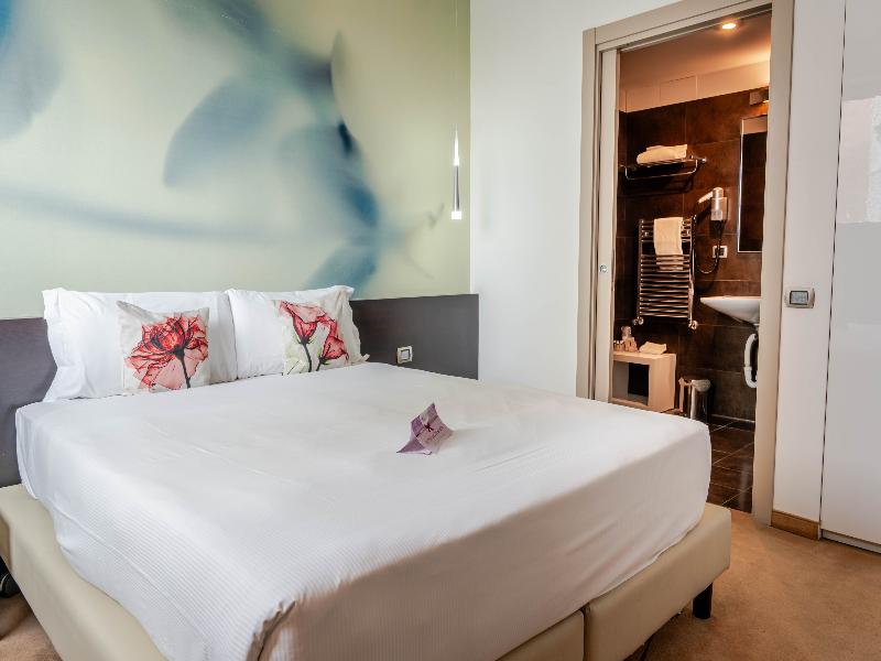 For You Hotel image