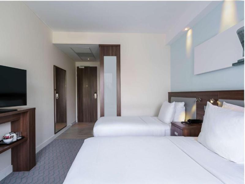 Hampton By Hilton Amsterdam City Centre East image