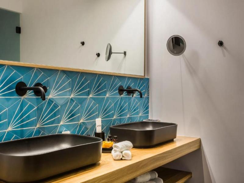 LYO Boutique Hotel image