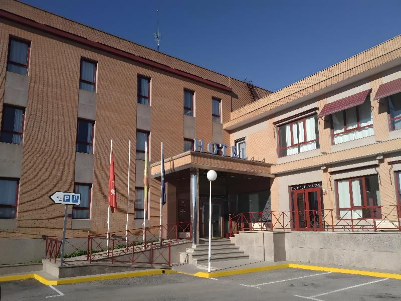 Hotel Humanes image