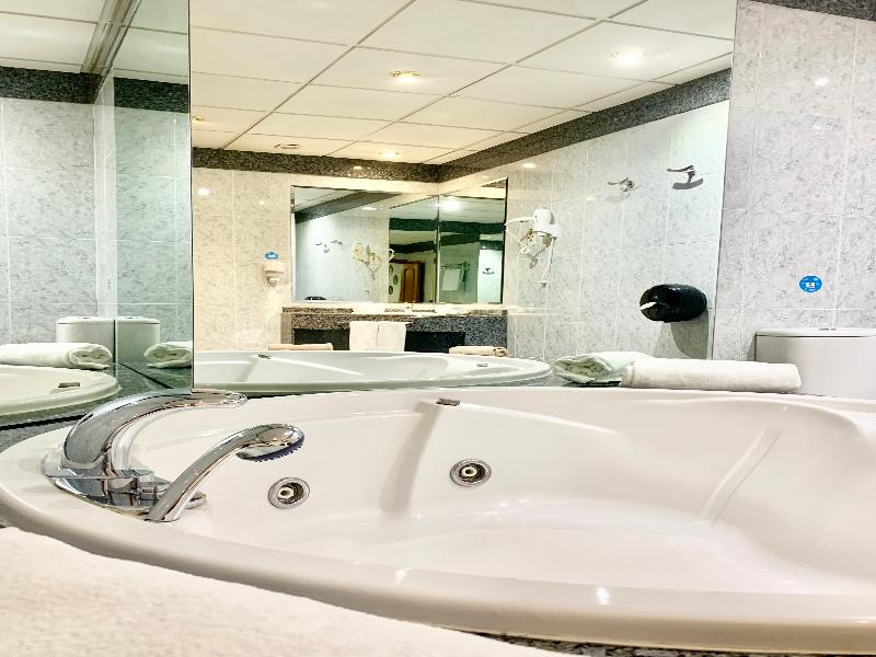 Hotel Humanes image