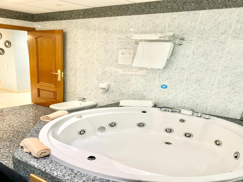 Hotel Humanes image