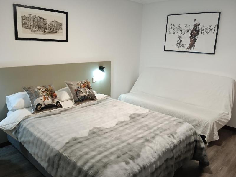 Aveiro Flat Ria View image