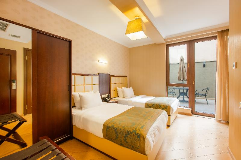 KMM Hotel image