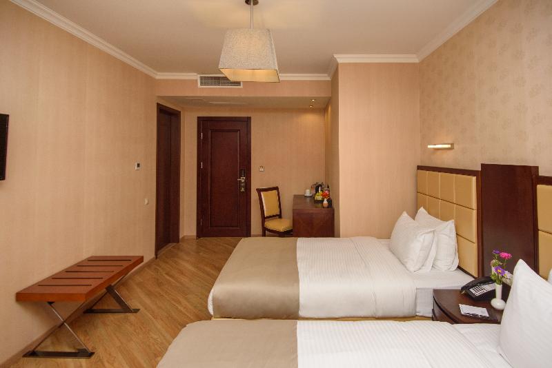 KMM Hotel image