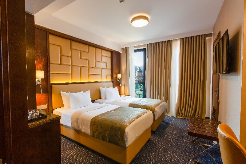 KMM Hotel image