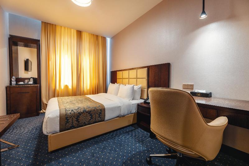 KMM Hotel image
