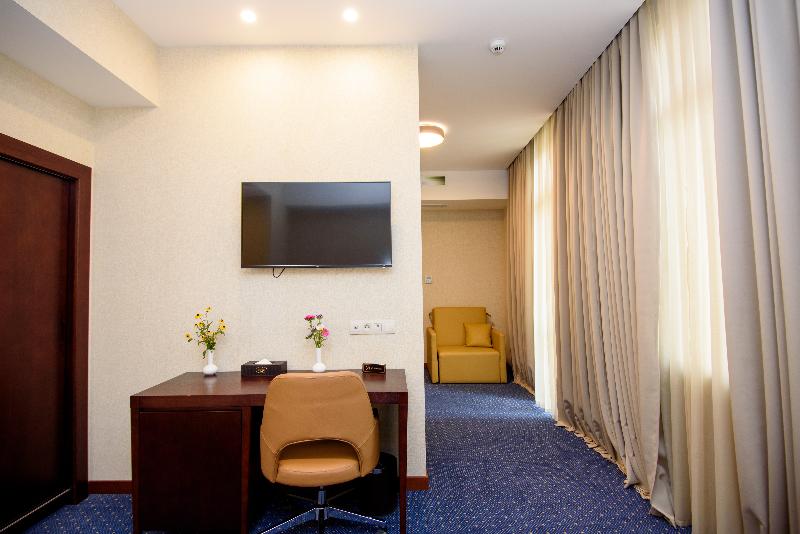 KMM Hotel image