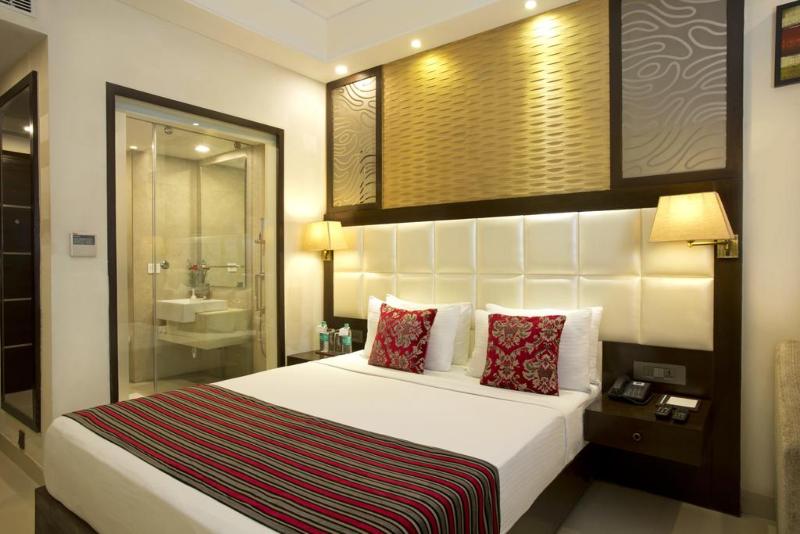 Inde Hotel Chattarpur image