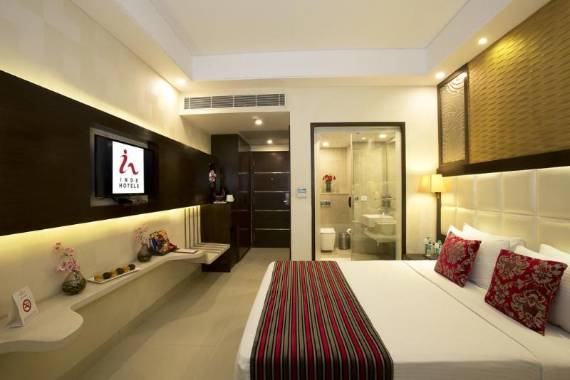 Inde Hotel Chattarpur image