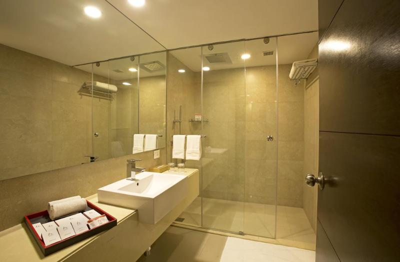 Inde Hotel Chattarpur image
