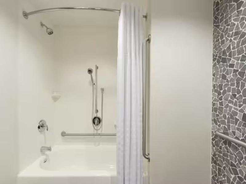 Hilton Garden Inn Calgary Downtown image