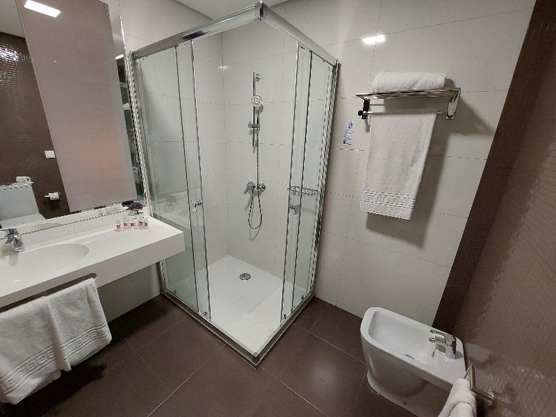 Hotel Monte Lírio image