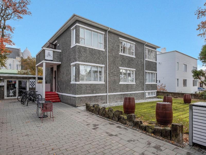 Freyja Guesthouse & Suites image