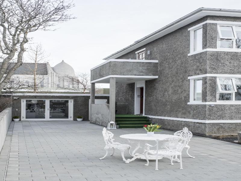 Freyja Guesthouse & Suites image