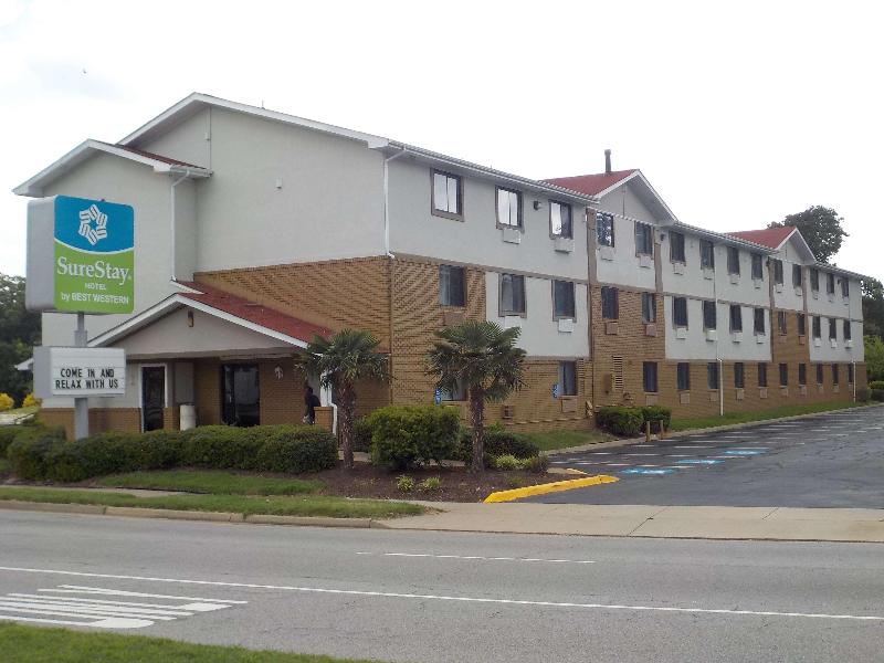 Best Western Plus Stevens County Inn image