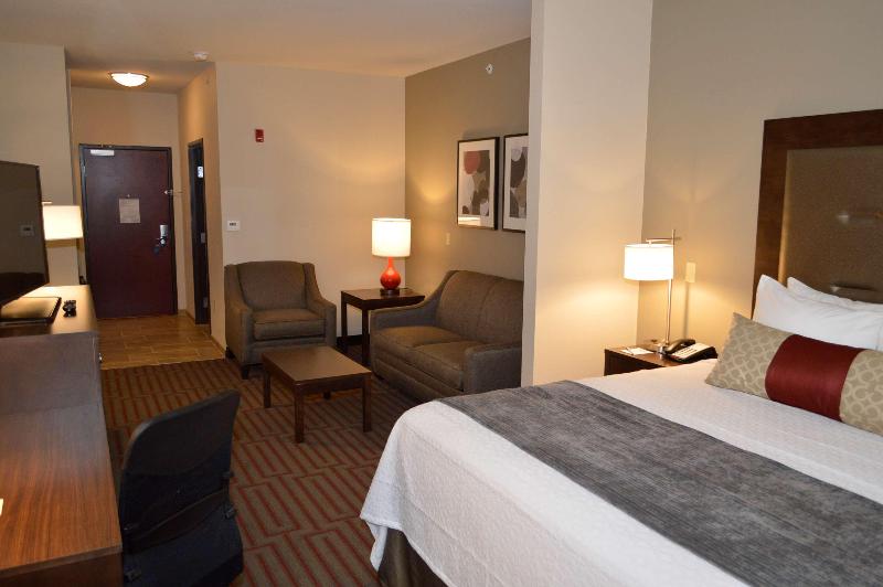 Best Western Plus Stevens County Inn image